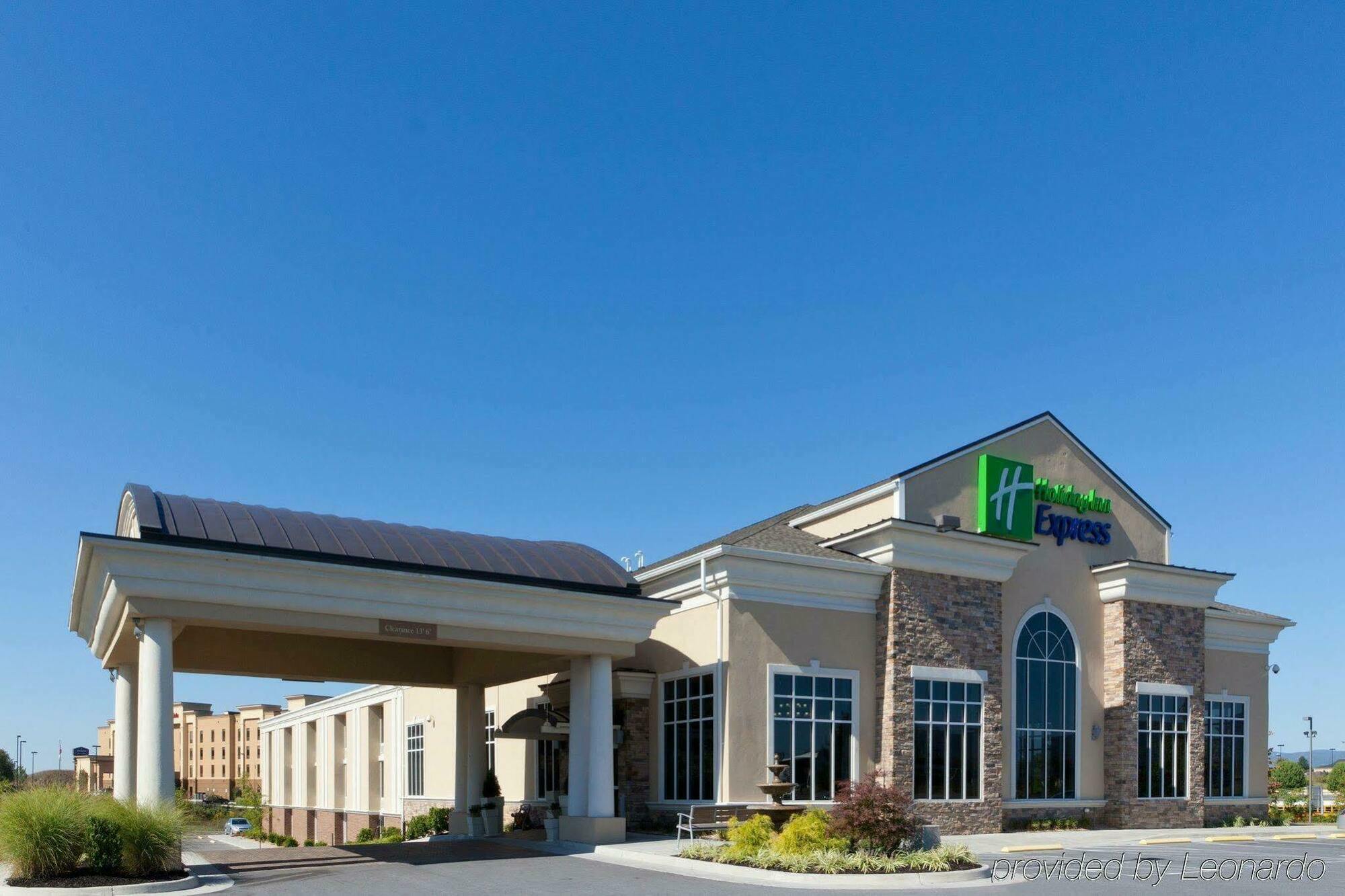 Holiday Inn Express Woodstock-Shenandoah Valley By Ihg Exteriér fotografie